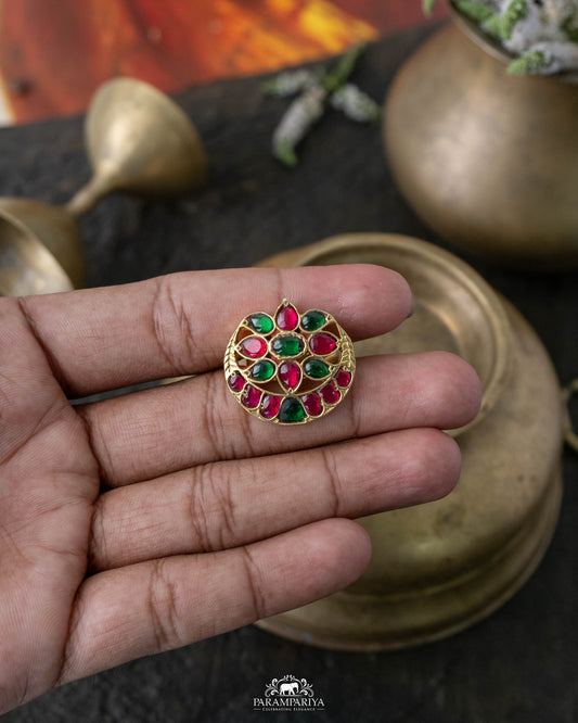Kaariga Finger Ring