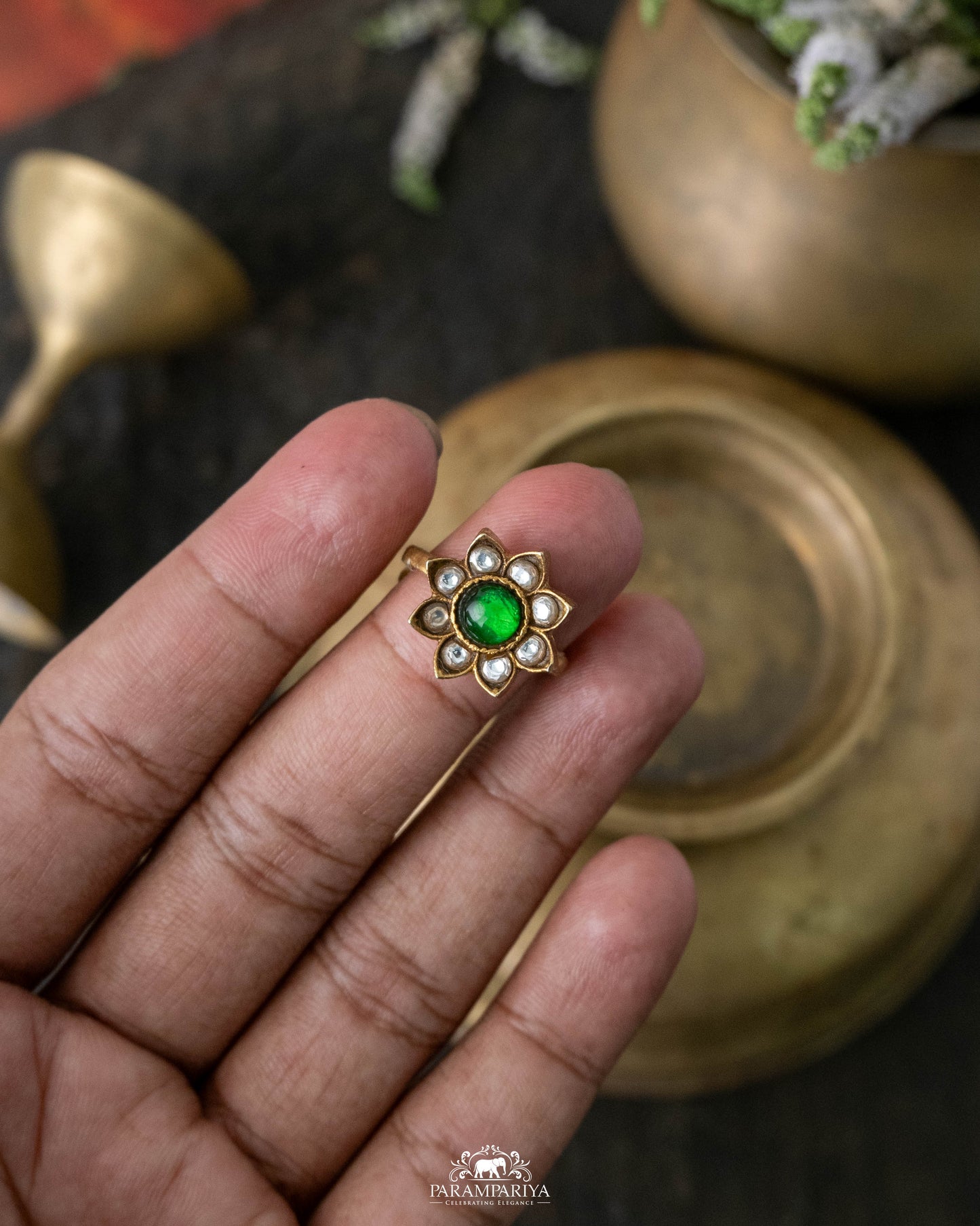 Dhara Finger Ring