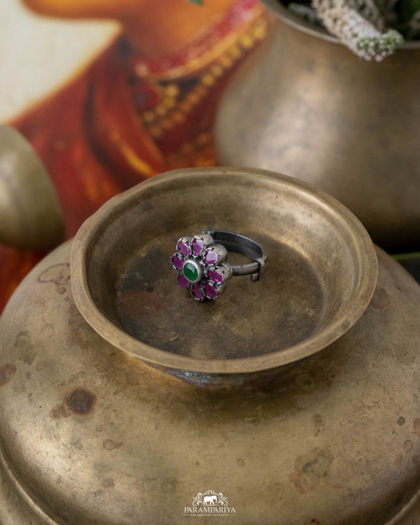 Indra Finger Ring