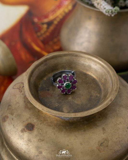 Indra Finger Ring