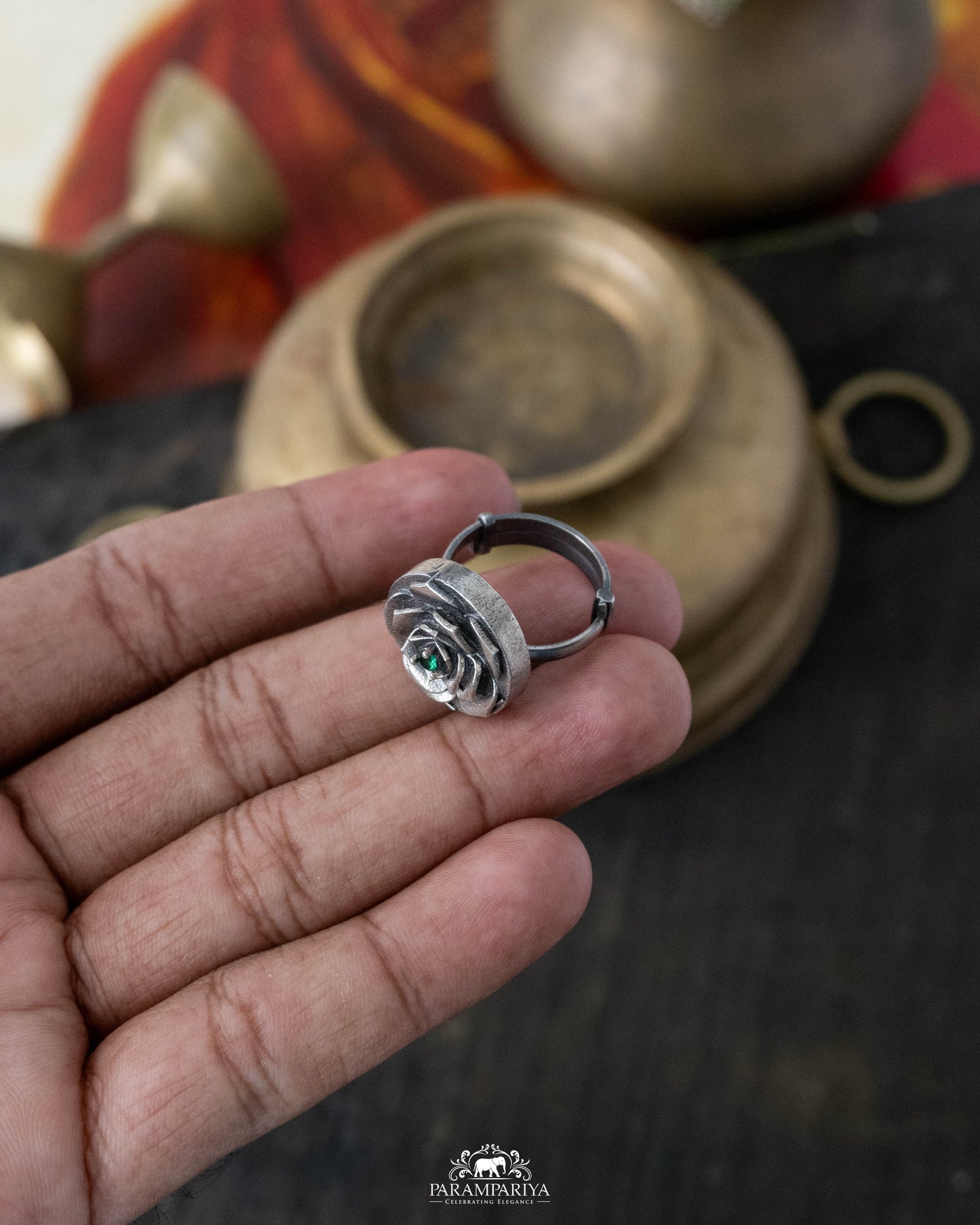 Dhanvi Finger Ring