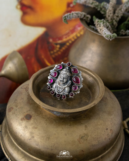 Tarani Finger Ring