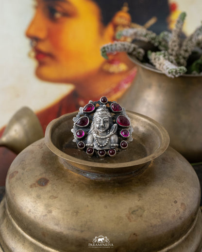 Tarani Finger Ring