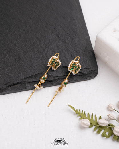 Ridhvani Earrings