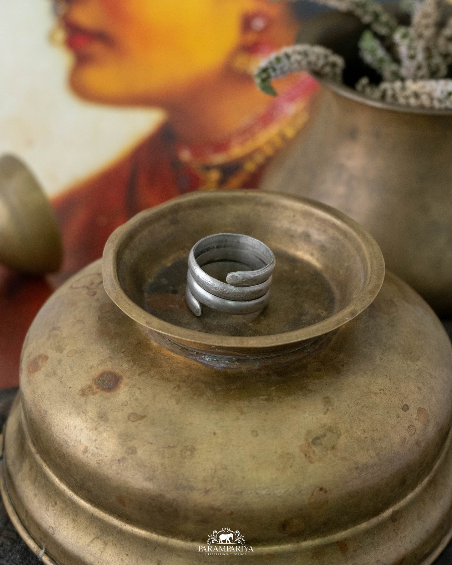 Megha  Finger Ring