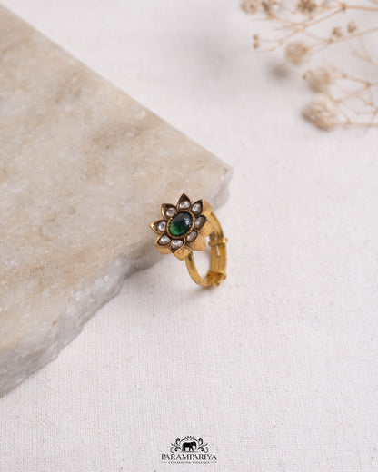 Dhara Finger Ring