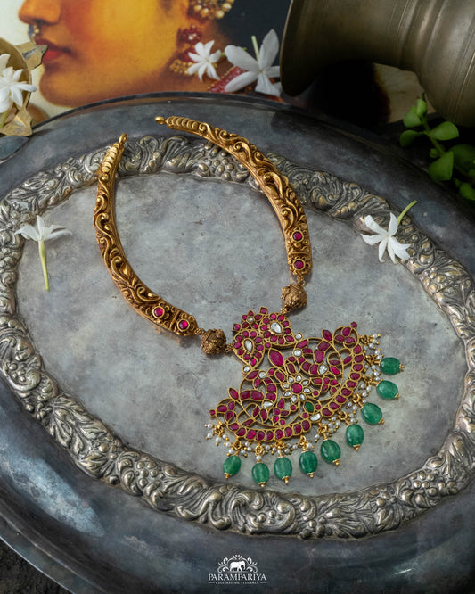 Lekha Necklace