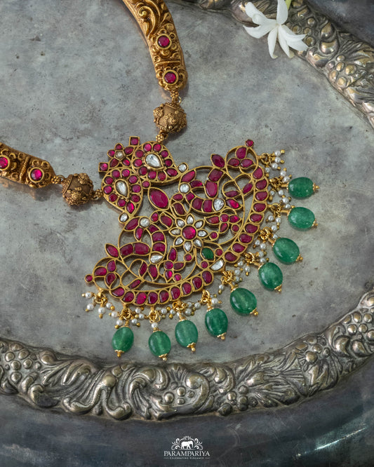 Lekha Necklace