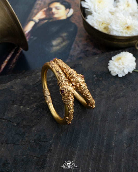 Bhairavi Bangle (Single)