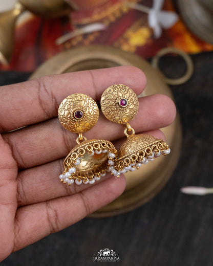 Dia Earrings