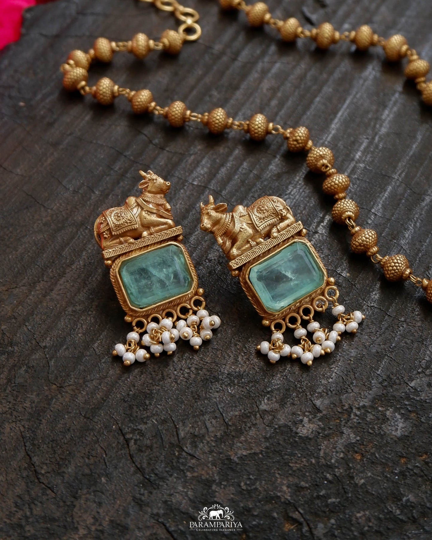 Aghnya Necklace Set