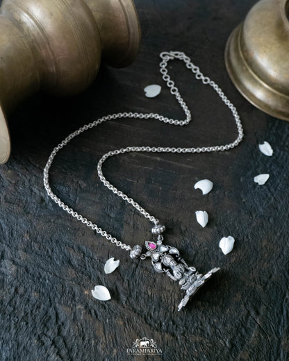 Saisha Necklace