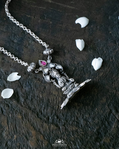 Saisha Necklace