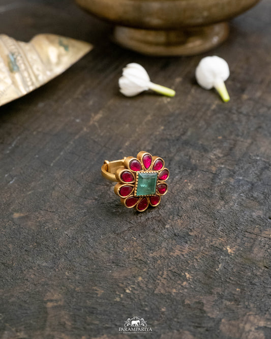 Malli Finger Ring