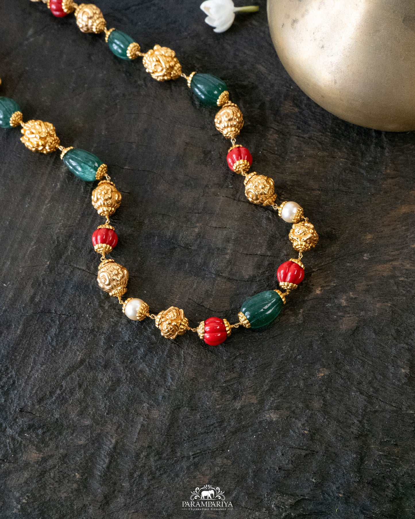 Advik Necklace