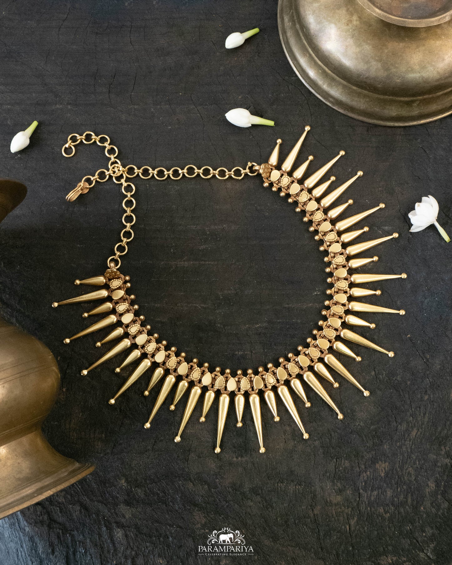 Jhanvi Necklace