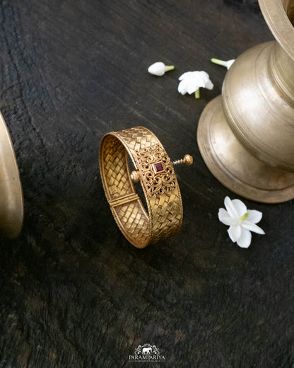 Ujjaini Bangle (Single)