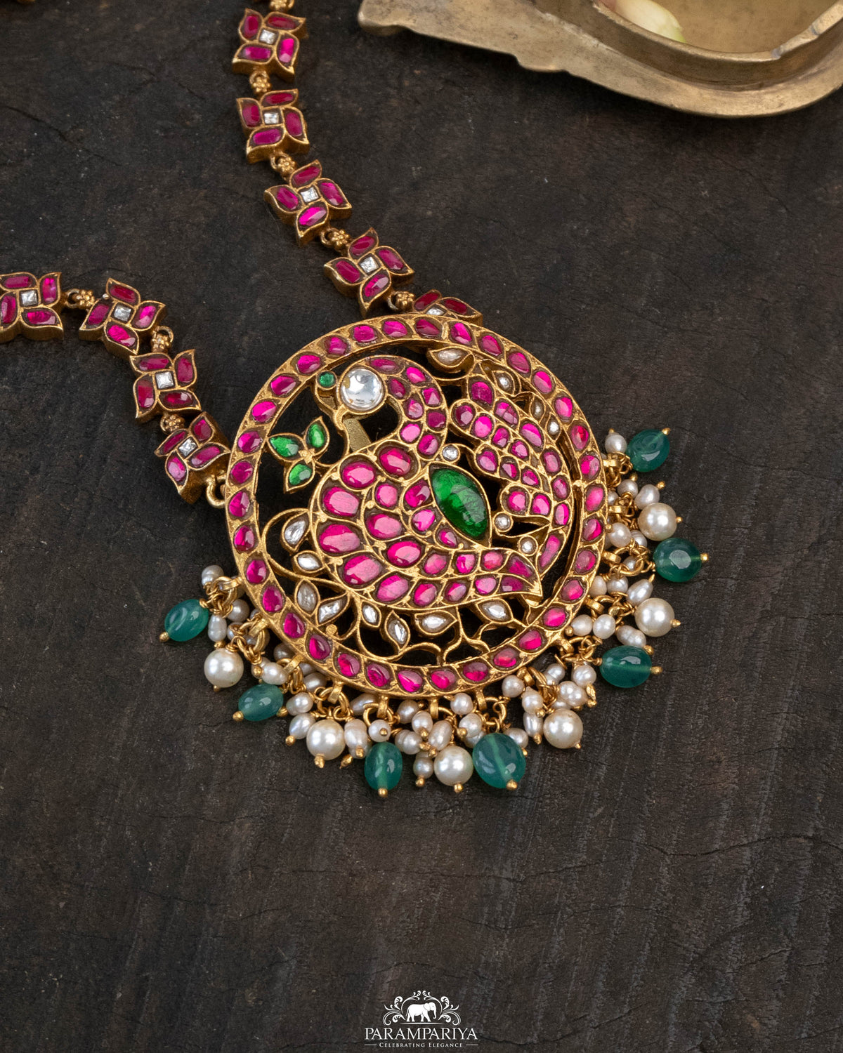 Anvi Necklace