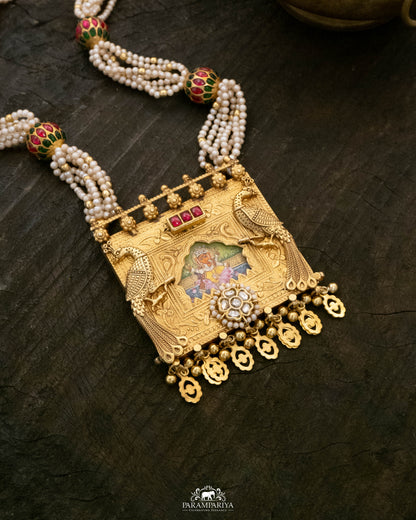 Gaurika Necklace