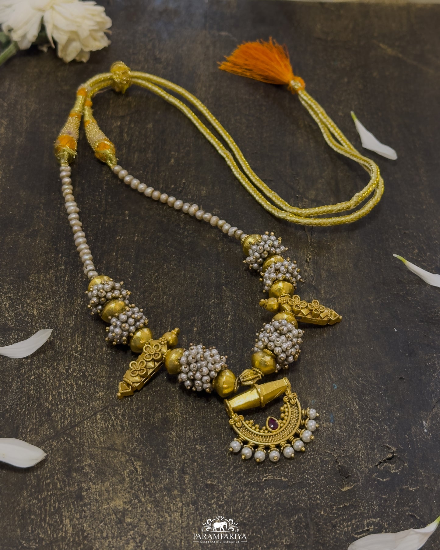Mouktika Necklace