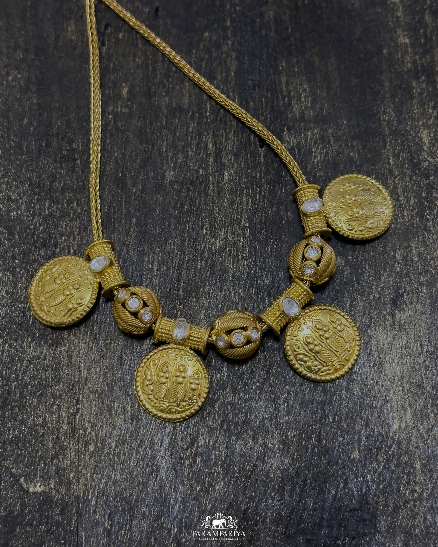 Thirumagalvalli Necklace (Reversible)