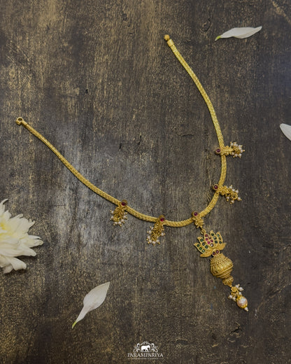 Achyuta Necklace