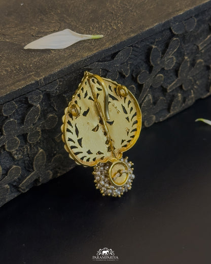 Yara Pendant