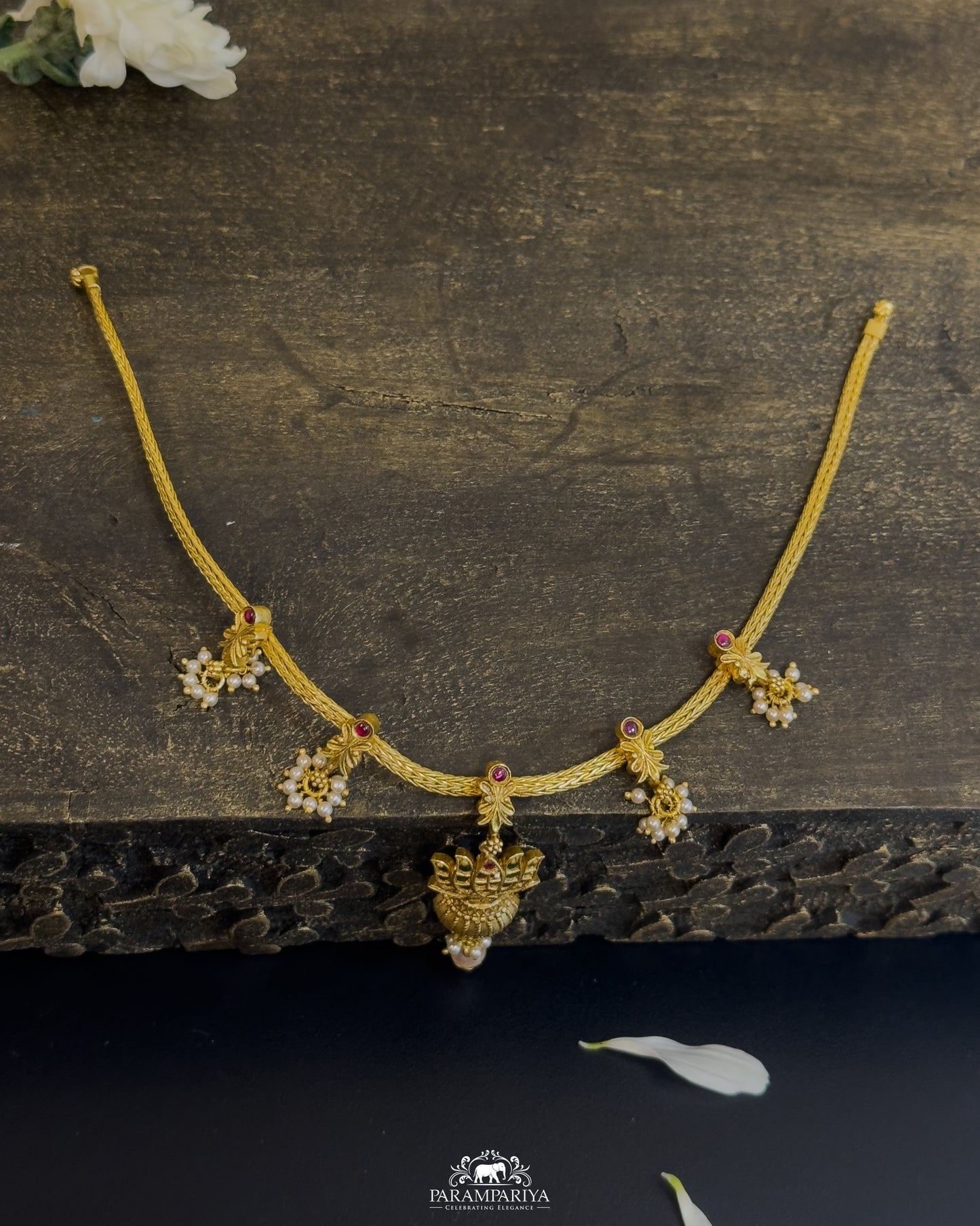 Achyuta Necklace