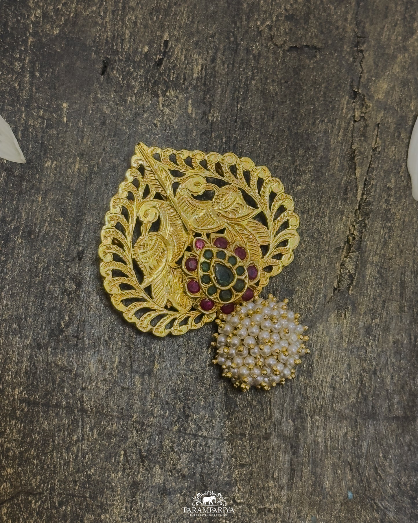 Yara Pendant
