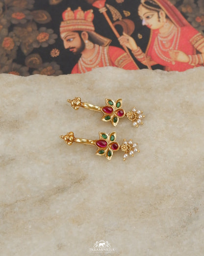 Yazhini Bugadi (Pair)