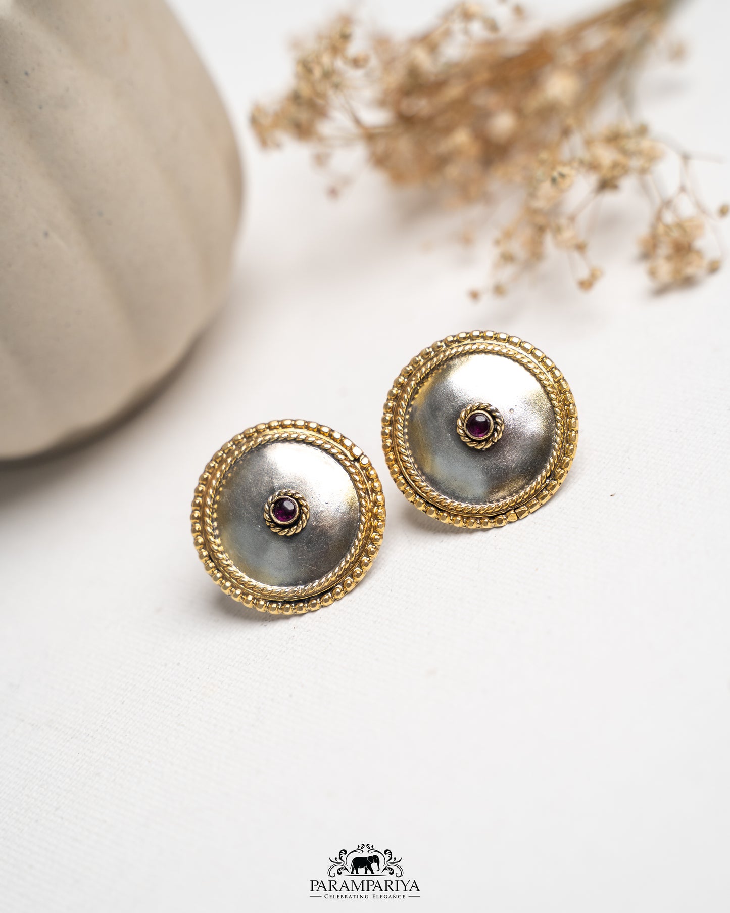 Inaaya Earrings