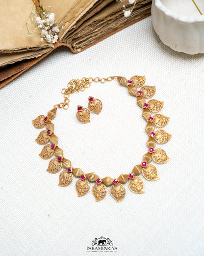 Devika Necklace Set