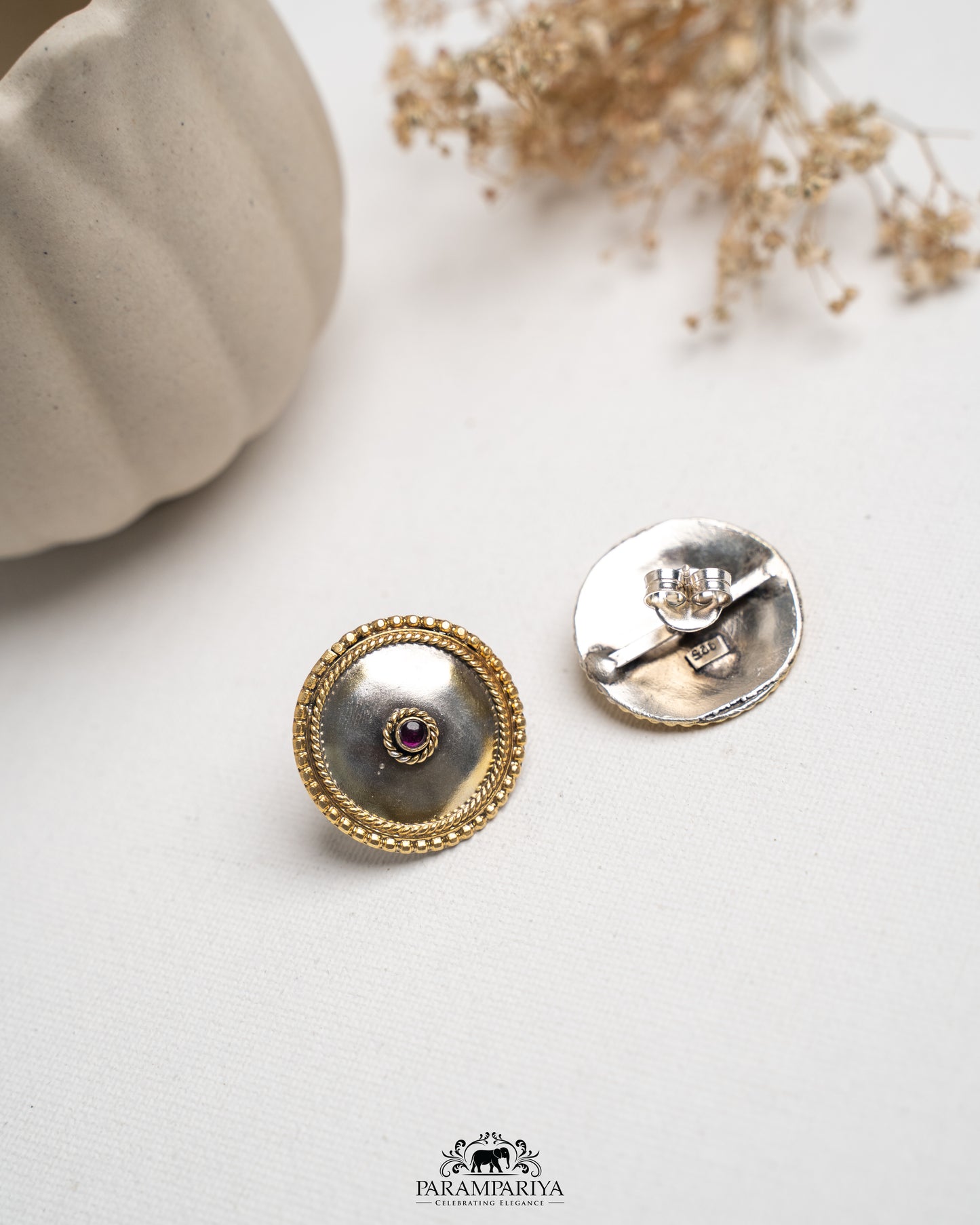 Inaaya Earrings