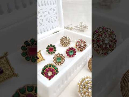 Mahitha Finger Ring
