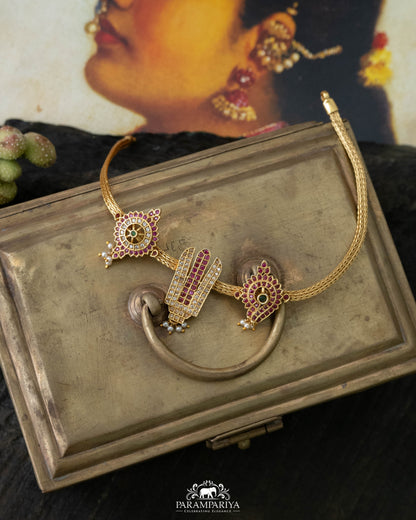 Madhava Necklace