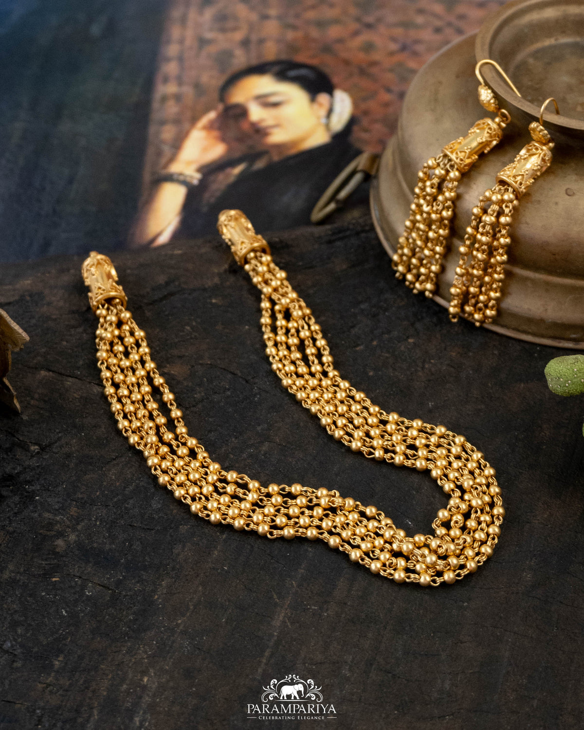 Thenmozhi Necklace Set