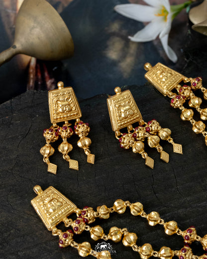 Nilakshi Necklace Set