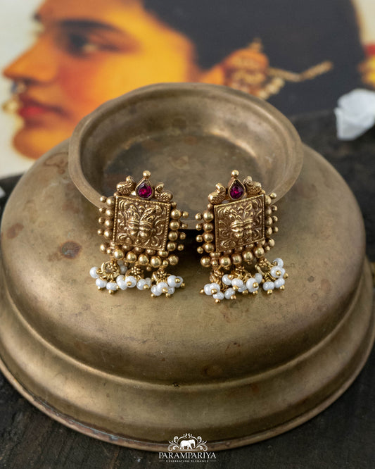 Varshu Earrings