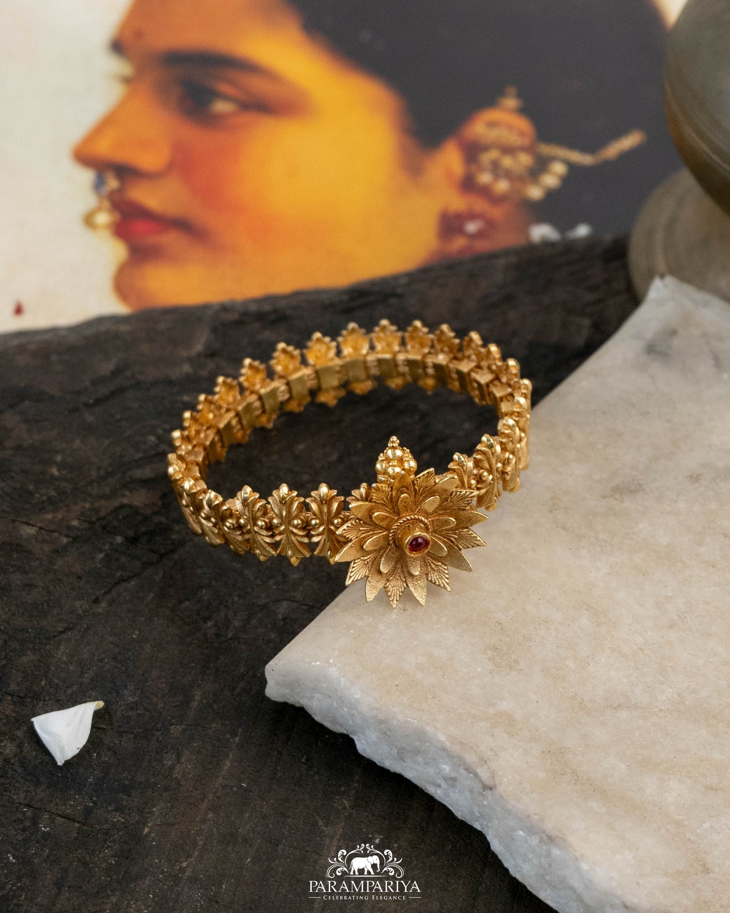 Kayalvizhi Bangle (Single)