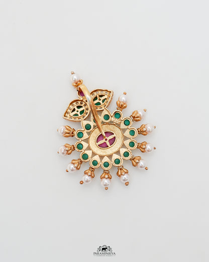 Tholl Pendant