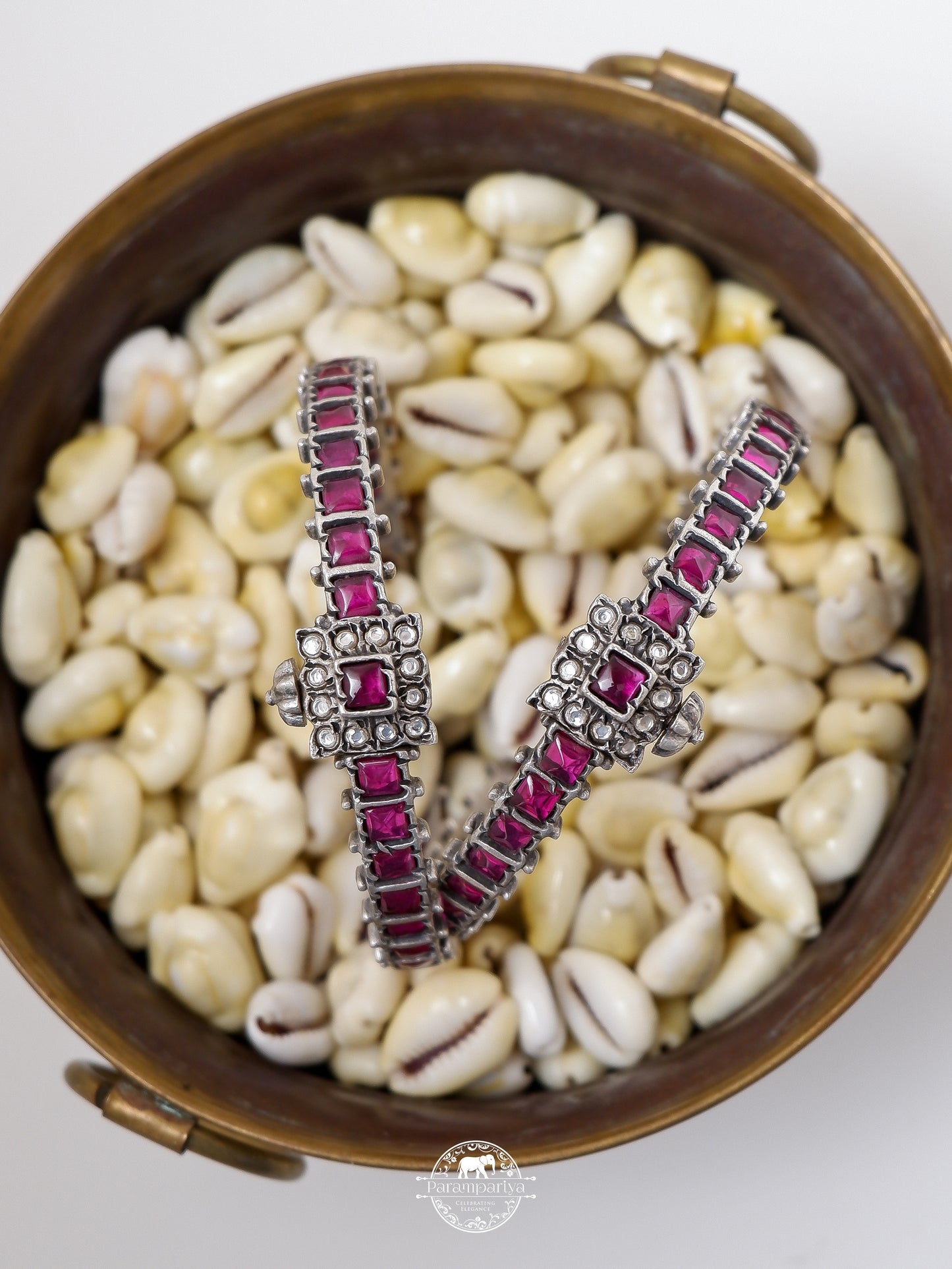 Janu Silver Bangles