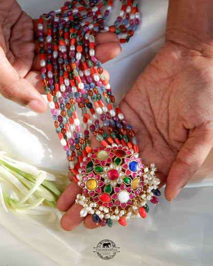 Prayukta Necklace